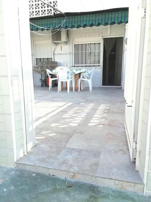 Apto Con Terraza Y 2 Dormitorios. 600 Megas Wifi. Santa Pola Εξωτερικό φωτογραφία