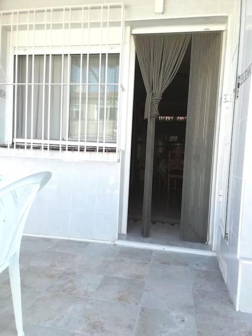 Apto Con Terraza Y 2 Dormitorios. 600 Megas Wifi. Santa Pola Εξωτερικό φωτογραφία